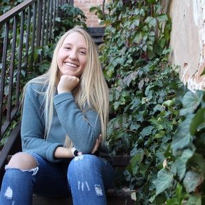 Meet your Posher, Kylee